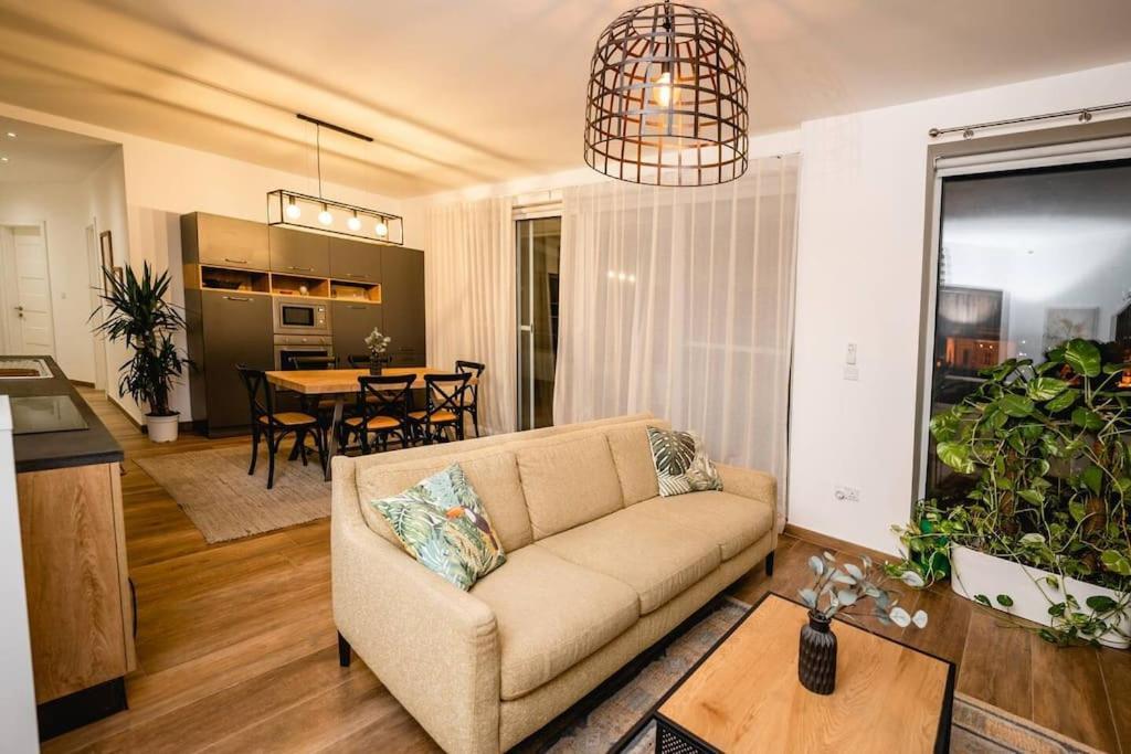 Apartamento Luxurious & Stylish Penthouse With Private Pool Msida Exterior foto